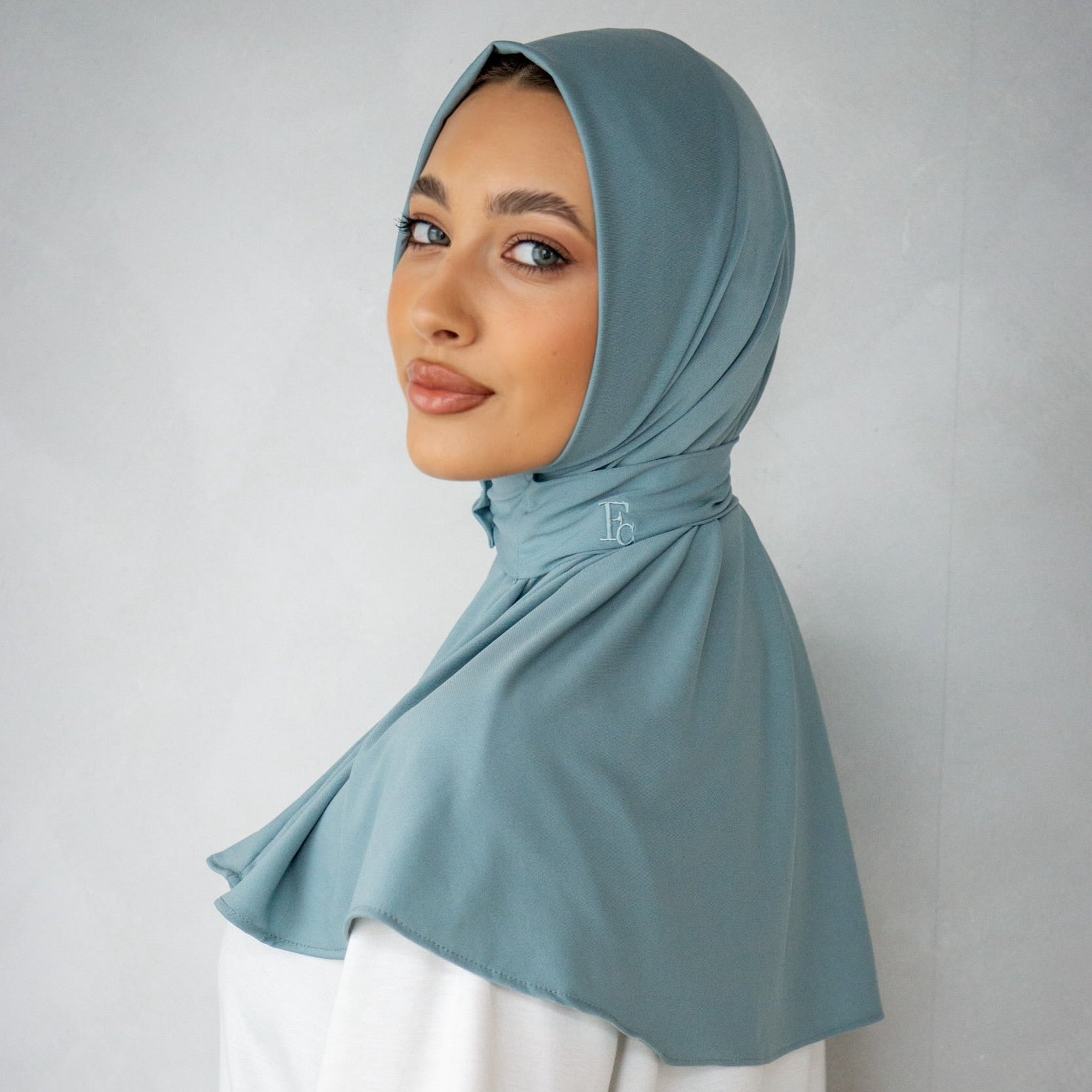 Touch of blue Front Buttom
